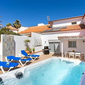  Villa Casa Naranja - Heated Pool - Bbq - Terrace - Free Wifi - Child & Pet-friendly - 3 Bedrooms - 6 People